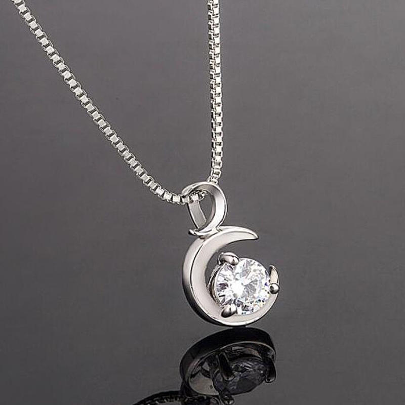 ネックレス レディース ２タイプ ａａａ ジルコニア シルバー９２５ ムーン 月 モチーフ