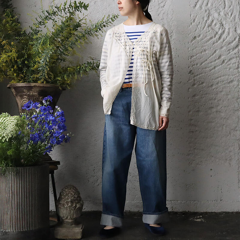 TOWAVASE Leavers blouse | www.gamescaxas.com