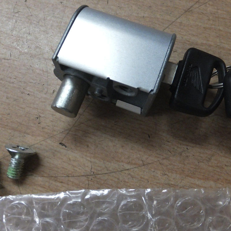 ハンターカブ110 Ct110 Jd01 純正ハンドルロック 純正ロック カギ キー 鍵 ハンターカブ110 Ct110 Jd01 純正ハンドルロック 純正ロック カギ キー 鍵