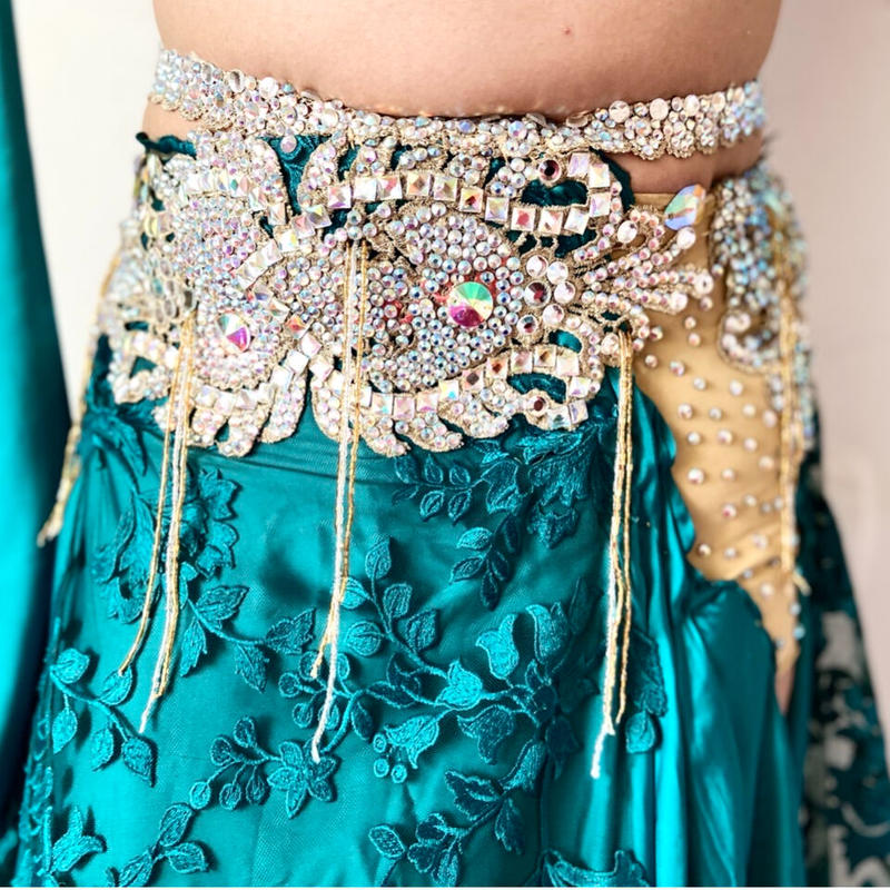 ベリーダンス衣装ピーコック柄孔雀