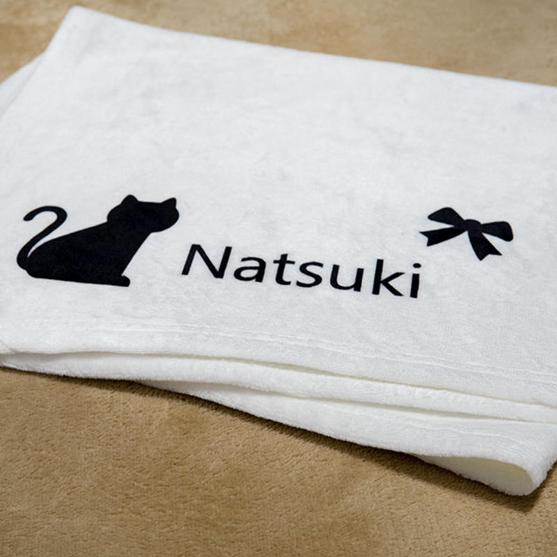 女の子への出産祝い 名前入りブランケット シンプルねこちゃん ラッピングok 出産祝いのお