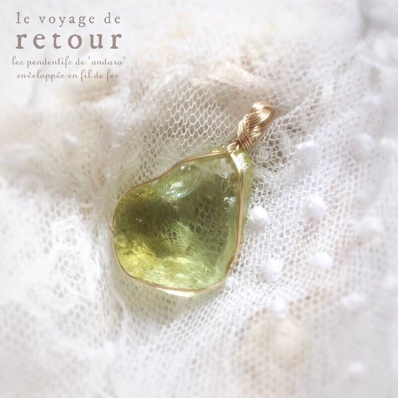 Soul Nourishment インドネシア産 イエローバイカラーアンダラ Le V