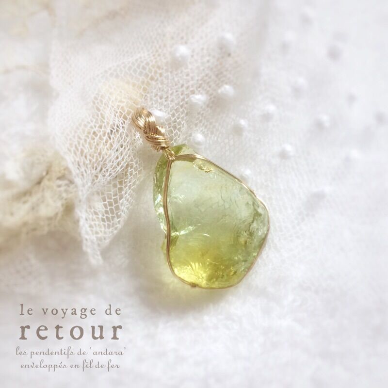 Soul Nourishment インドネシア産 イエローバイカラーアンダラ Le V