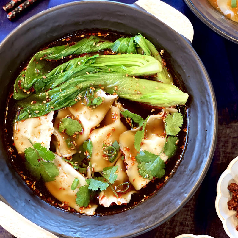 李家の肉餃子 皮から手作りの素材にこだわった中国本場の味 李家の餃子