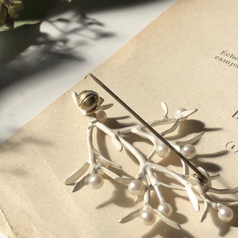 枝とパールの実ブローチ* Silver | Lilaf -m.soeur online shop- 枝とパールの実ブローチ* Silver | Lilaf -m.soeur online shop-