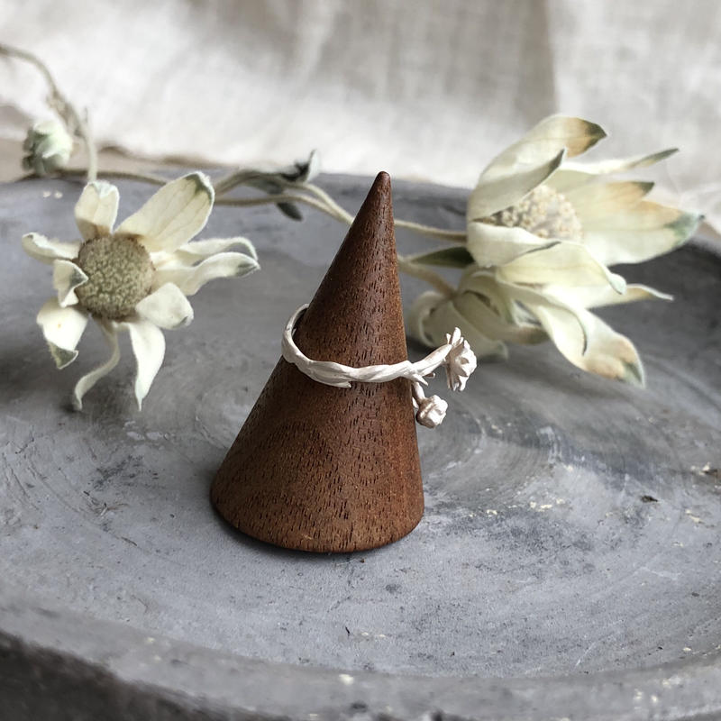 8月誕生花 誕生石 エーデルワイスのリング Gold Silver Lilaf M