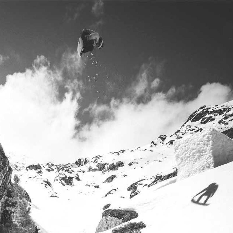 大人気新品 Snowboard Algernon Boards Loaded 正規代理店商品 スノーボード アルジャーノン スノーボード用品 Vtpvm Lt