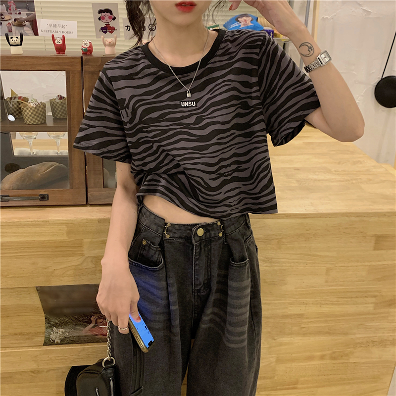 ゼブラ柄 クロップド丈 Tシャツ へそ出し 半袖 ラウンドネック 韓国ファッション レディース