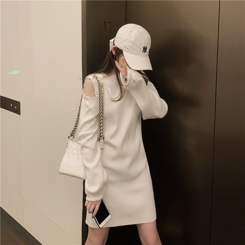 オープンショルダー ニットワンピース ミニ丈 クルーネック ハイウエスト 長袖 薄手 レトロ