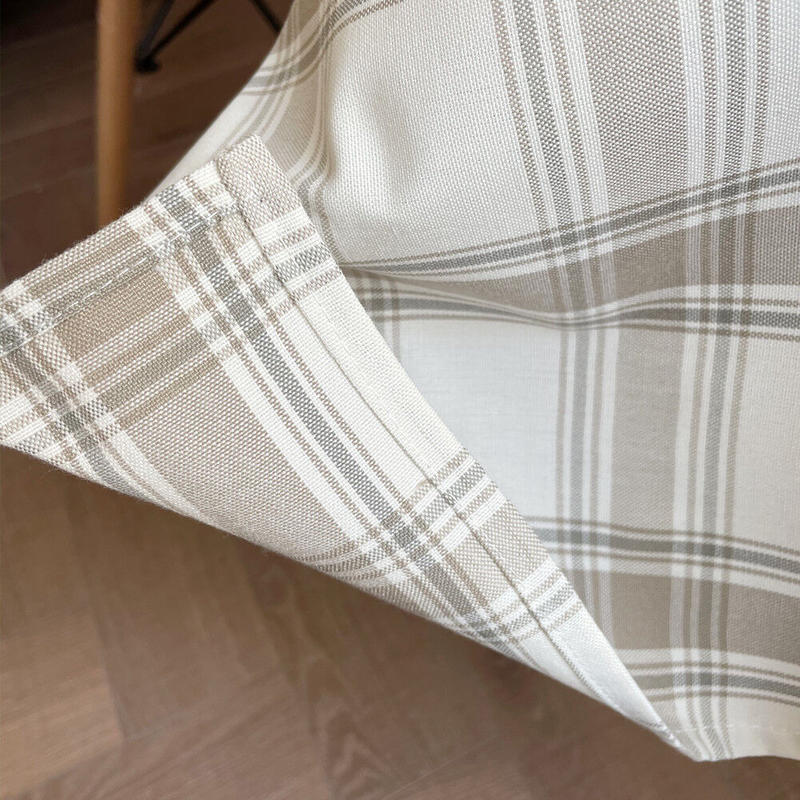 トーンonトーンチェック マルチクロス テーブルクロス 130 X 170 Macon