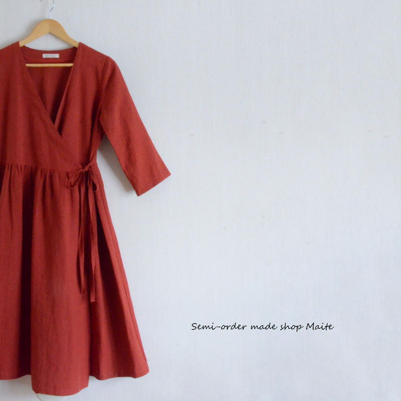 赤のカシュクールワンピース 天日干しリネン セミオーダーのお店 Maite まいて