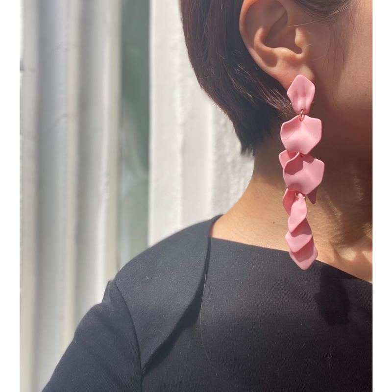 花びらピアス カラフルバリエーション Mamaguitar 花びらピアス カラフルバリエーション Mamaguitar