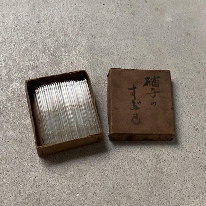 古いガラスの簾 大正 昭和期 ヴィンテージガラスのコースター 当時物箱入 四角6枚オーバル