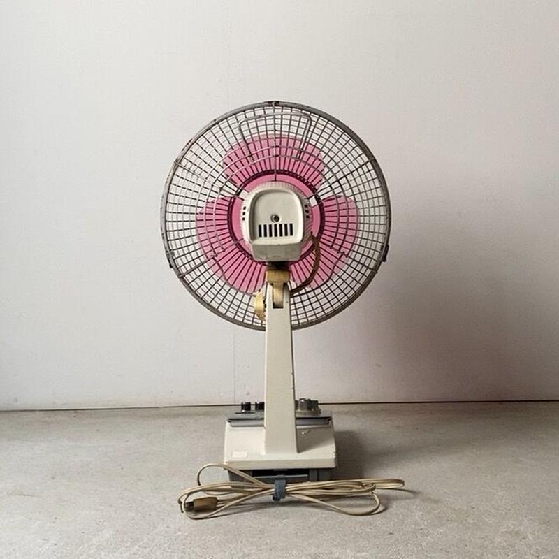 小さなレトロ扇風機（実用品ではありません） 小さなレトロ扇風機（実用品ではありません）