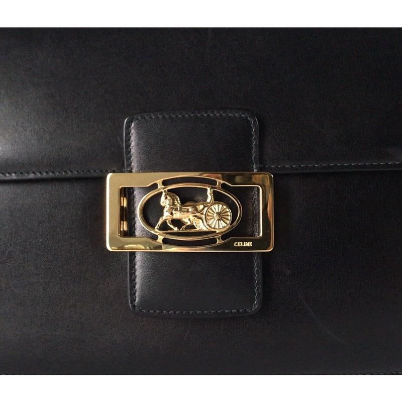 CELINE セリーヌ ゴールド馬車金具 カーフレザー ショルダーバッグ ...