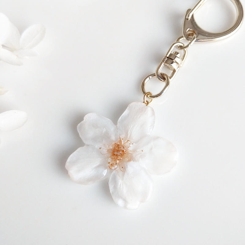受注制作】Everpink Sakura. 本物のお花 桜の一輪キーホルダー