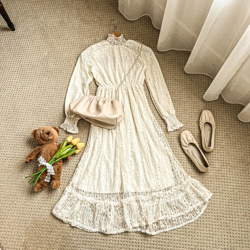 即納 総レースフリルワンピース Merrylatte