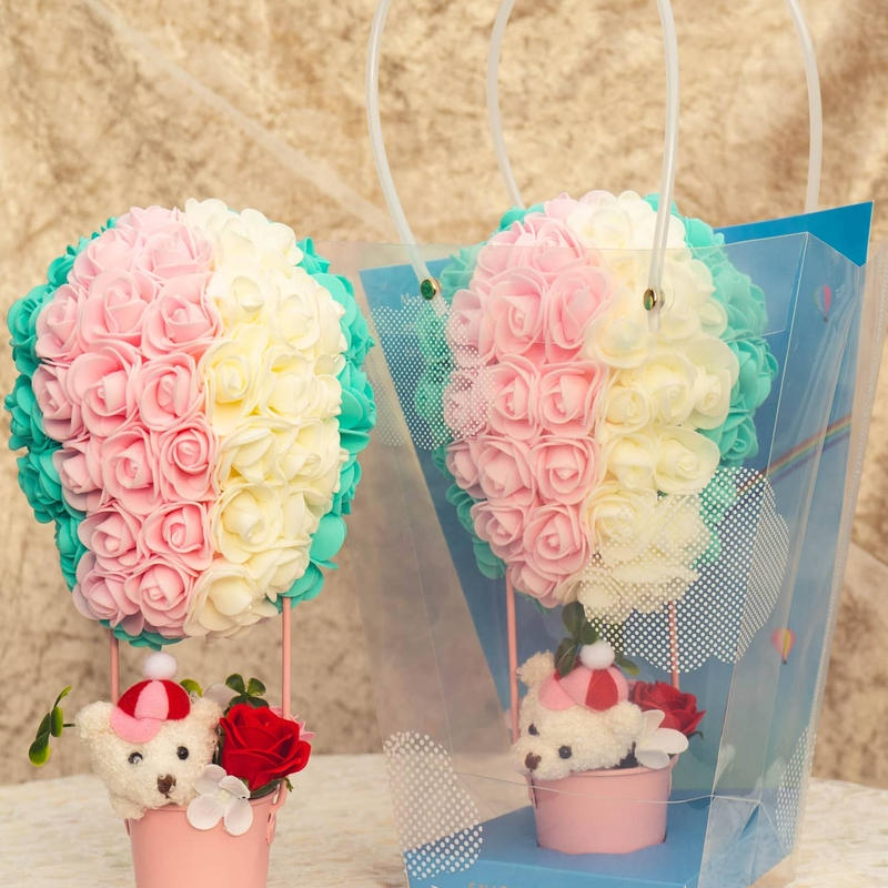 気球に乗ったクマちゃん ソープフラワー ピンク 水色パステルカラー ソープフラワー イン