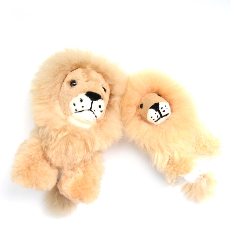 ライオンベビーぬいぐるみ Mi Mundo