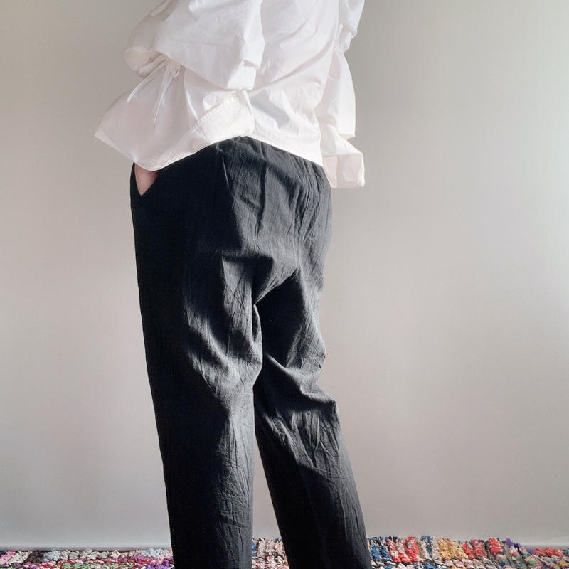 ヂェン先生の日常着 テーパードパンツ M ブラック The Misono