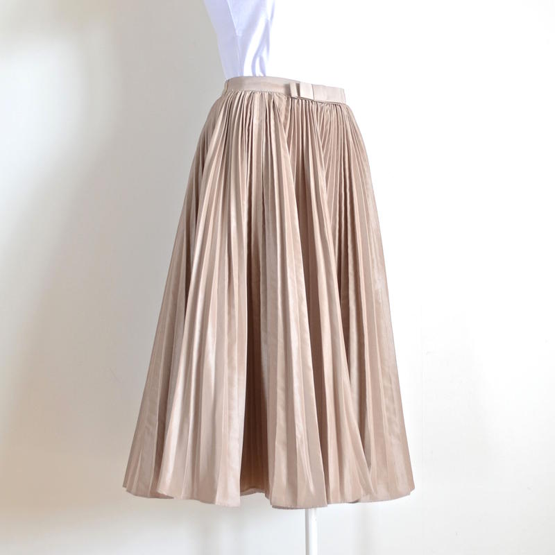 ミモレ丈プリーツスカート ベージュ Nevada Love Mizue De Paris