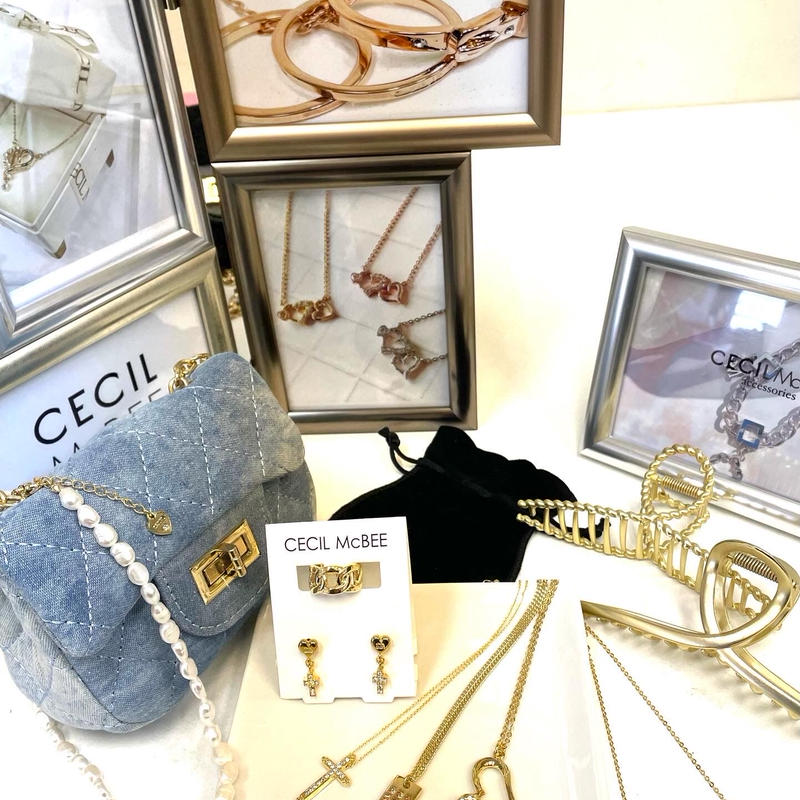 セシルマクビーアクセサリーハッピーバック Cecilmcbeeaccessorys
