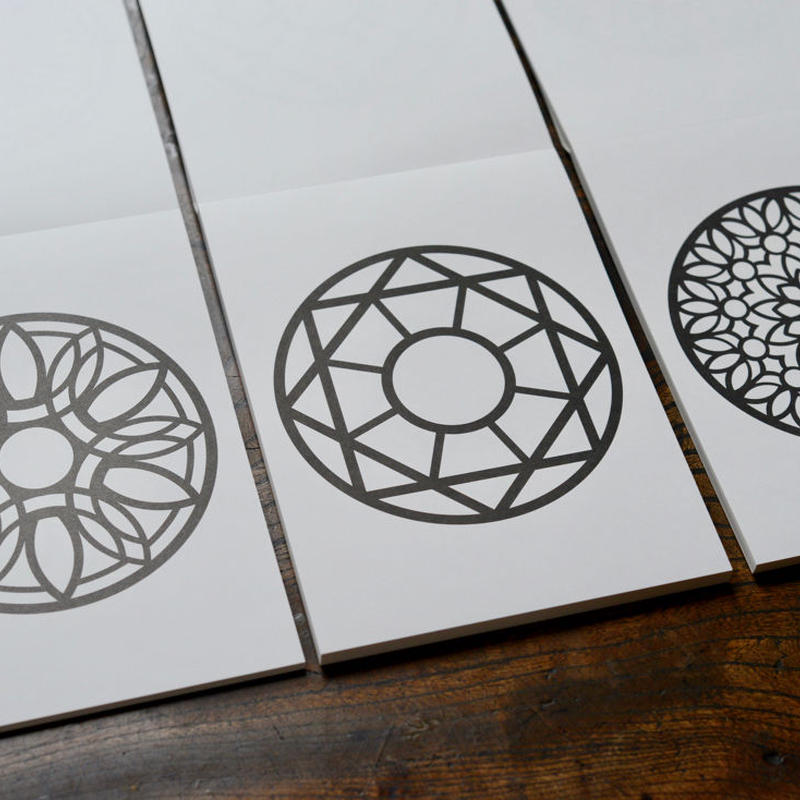 5才 大人 ぬりえブック Mandala Toys Gift Momo