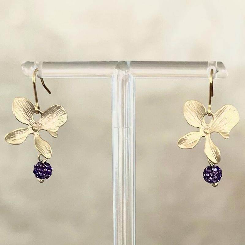 紫陽花 ピアス キラキパヴェ 花 フック P2950 モンプティフレールoutlet