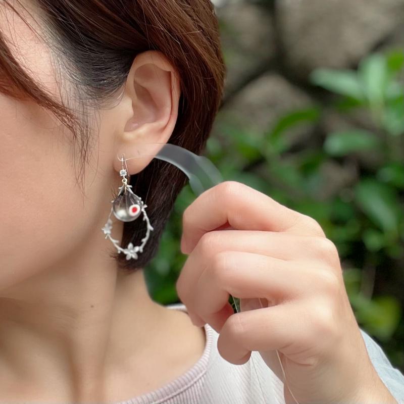 ガラスアート ピアス 一点もの フープ フック P2209015 | モンプティ