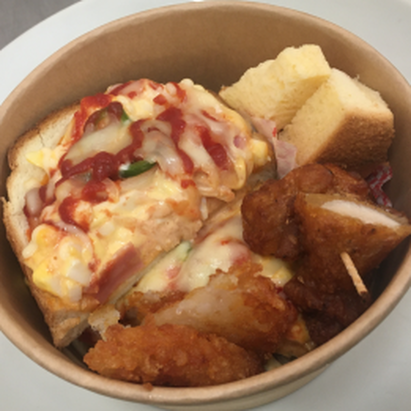 ピザトーストランチ Mugiwara Delivery