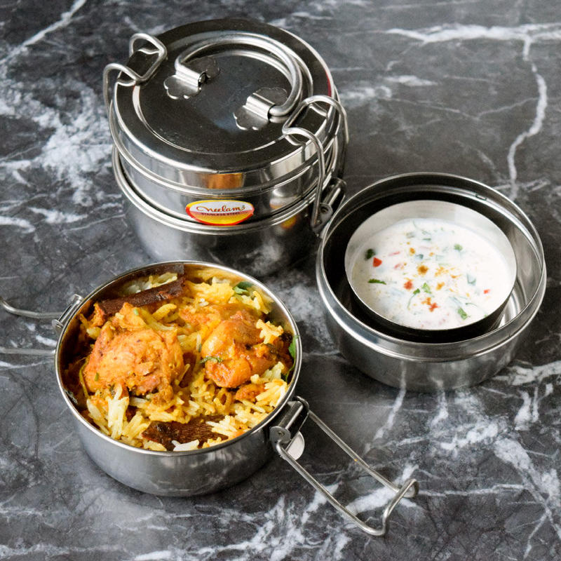 インド製ステンレス弁当箱ダッバー Dabba 8インチ 2段 ムンバイバザール インド インド製ステンレス弁当箱ダッバー Dabba 8インチ 2段 ムンバイバザール インド
