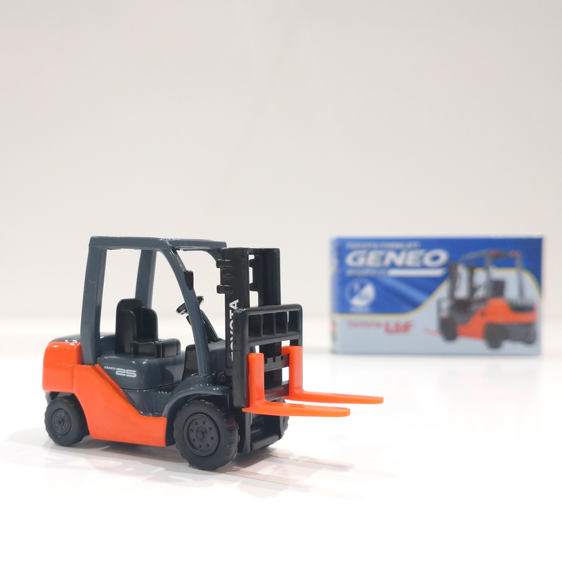 66 非売品 激レア TOYOTA L&Fリーチリフト 配送 ミニチュア Rinova 66