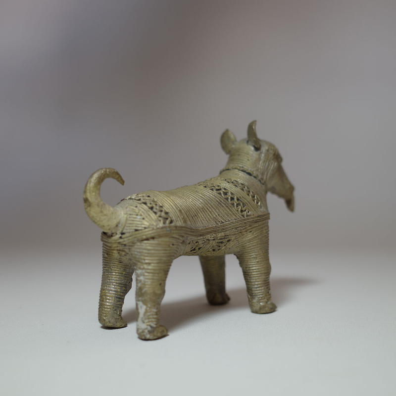 民芸品 真鍮製 犬のオブジェ 古道具 綯交 Naimaze