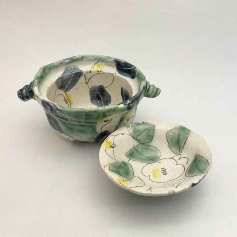 新品未使用　伊集院真理子　土鍋 1.5合サイズ トロピカル柄 伊集院真理子さんの作品が届きました！🍲 #土鍋 #1合 #1.5合 #ぶどう柄🍇