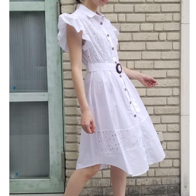 刺繍フリルコットンワンピース 白ホワイト Huntress