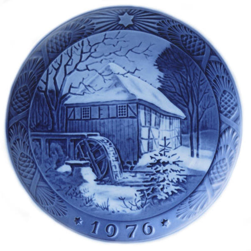 ロイヤルコペンハーゲン イヤープレート 1976年 昭和51年 ビベッグの水車小屋 ナ