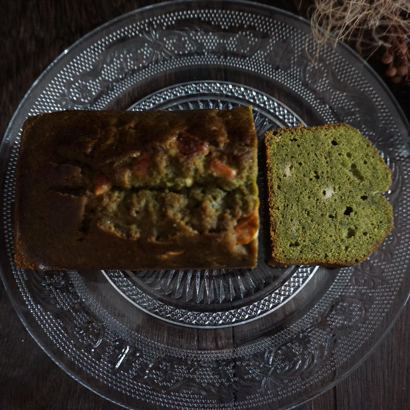 抹茶とホワイトチョコのパウンドケーキ Cuire
