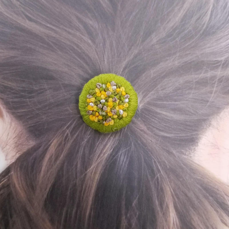 立体刺繍 フレンチノット ポニーフック Sp A C Nerina