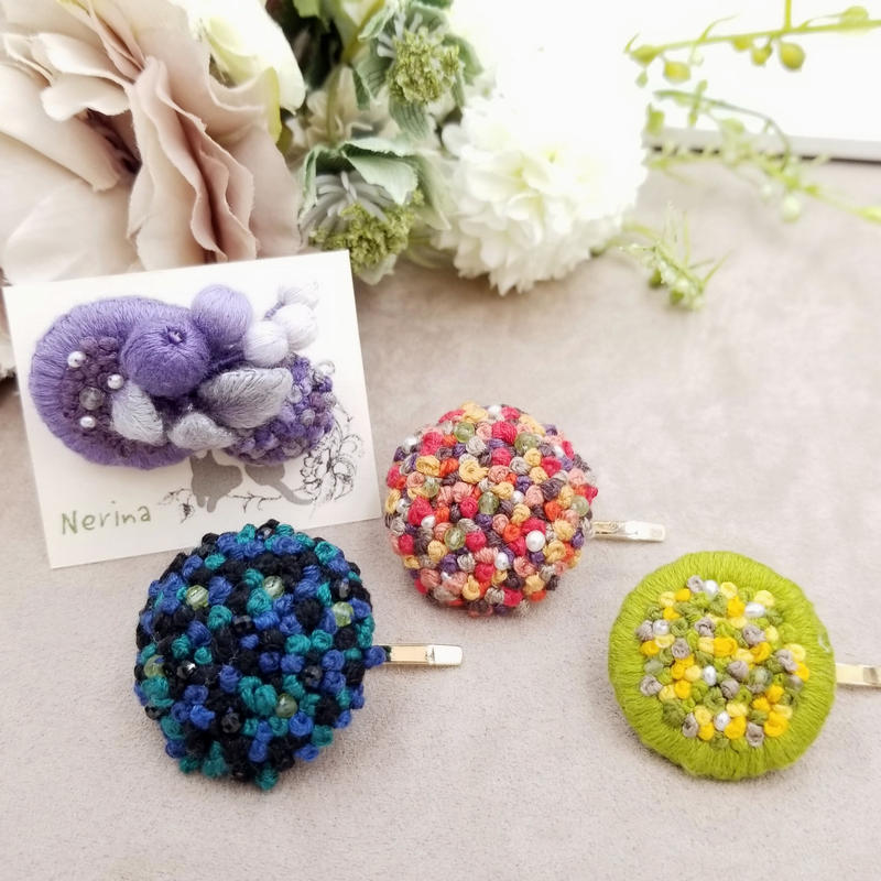 立体刺繍 フレンチノット ポニーフック Sp A C Nerina