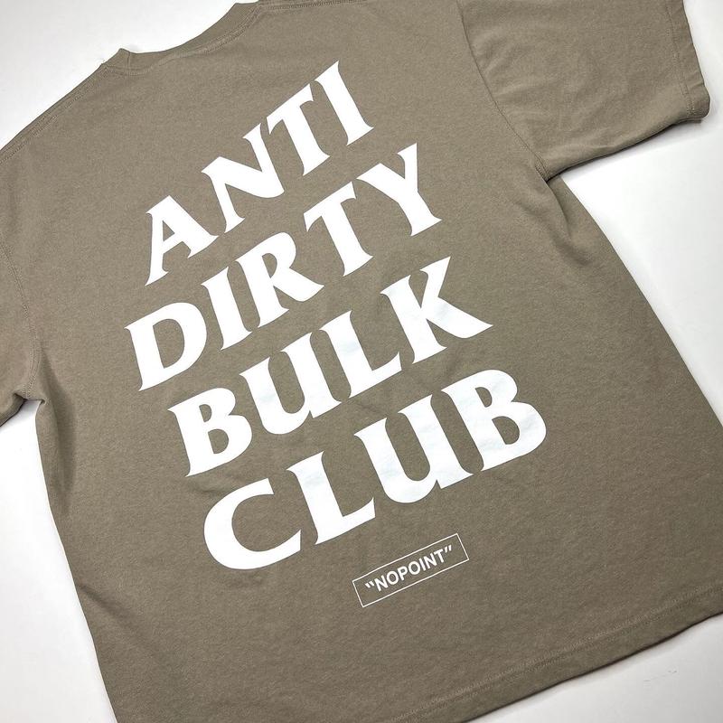 ANTI DIRTY GOLFER CLUB Tシャツ 𝗡𝗢𝗣𝗢𝗜𝗡𝗧” ™️ | nopoint.official . “𝗡𝗢𝗣𝗢𝗜𝗡𝗧