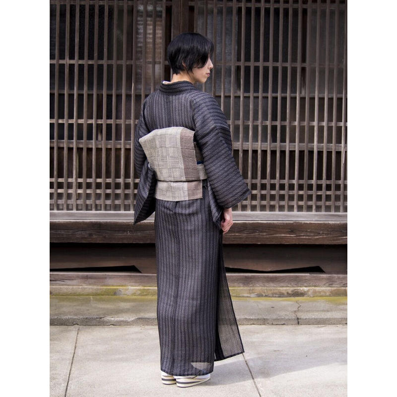 麻・能登上布着物・黒地・手織り・苧麻 麻・能登上布着物・黒地・手織り・苧麻 （能登上布本麻 手織絣