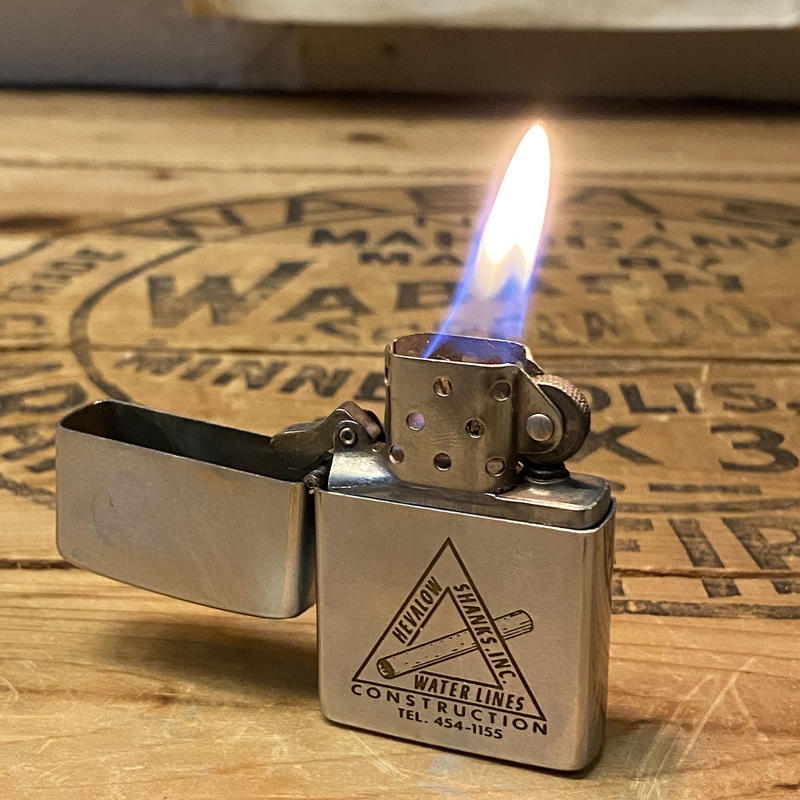 1971 Zippo Vintage Cigarette Lighter Magne
