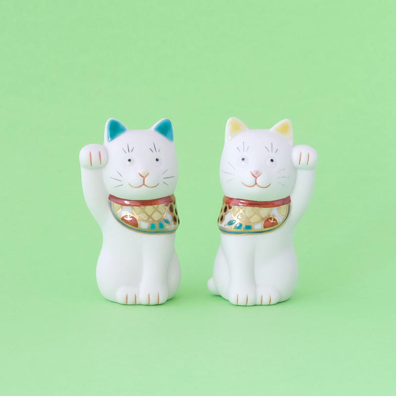 上出長右衛門窯 Kutani Choemon 二寸ちょうえもん招猫 果物 オトメの金沢