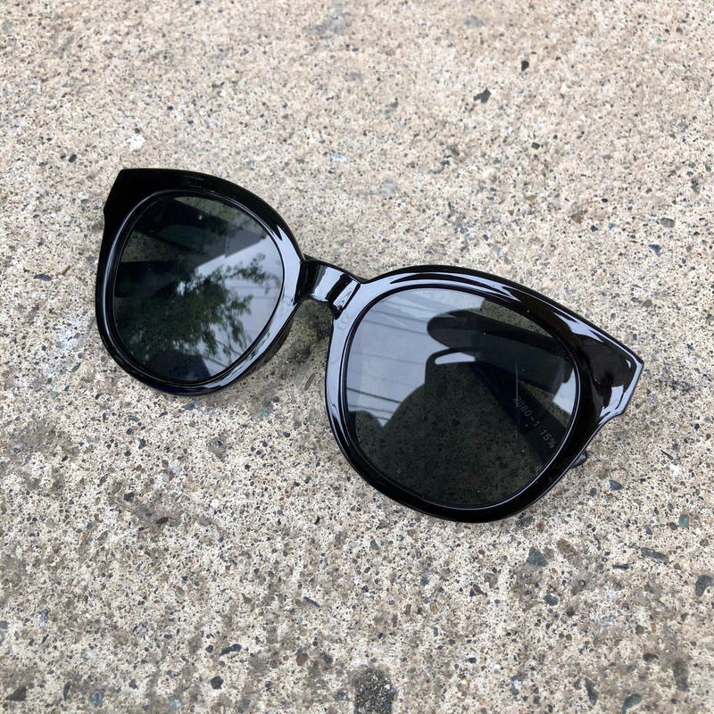 Select ビッグフレーム フラットレンズ サングラス Black 簡易ケース付き