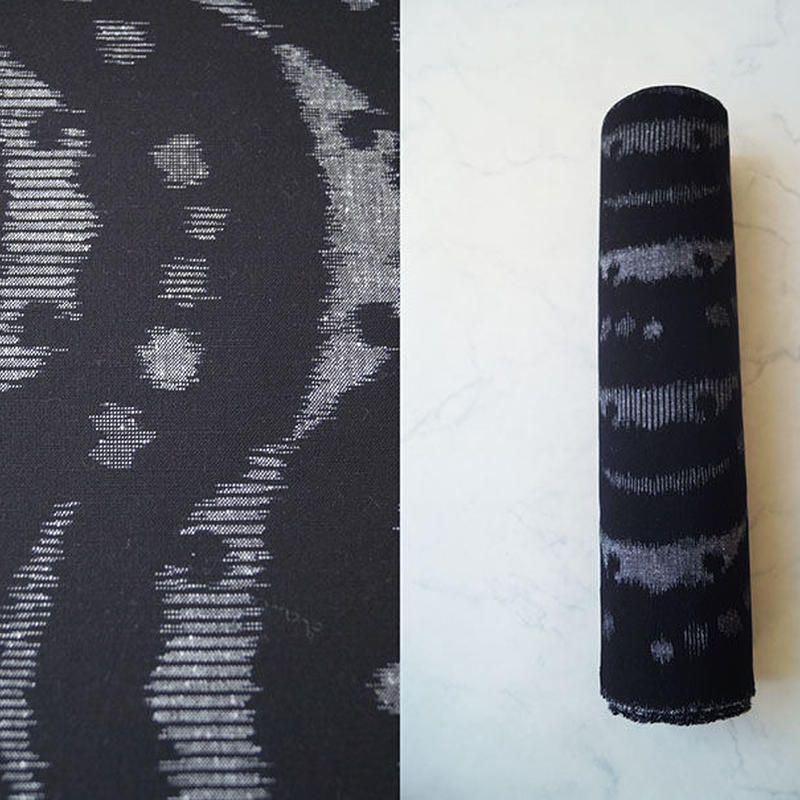 反物 濃紺地 三日月雪輪文様 本場久留米絣 反物 Oyamakimono