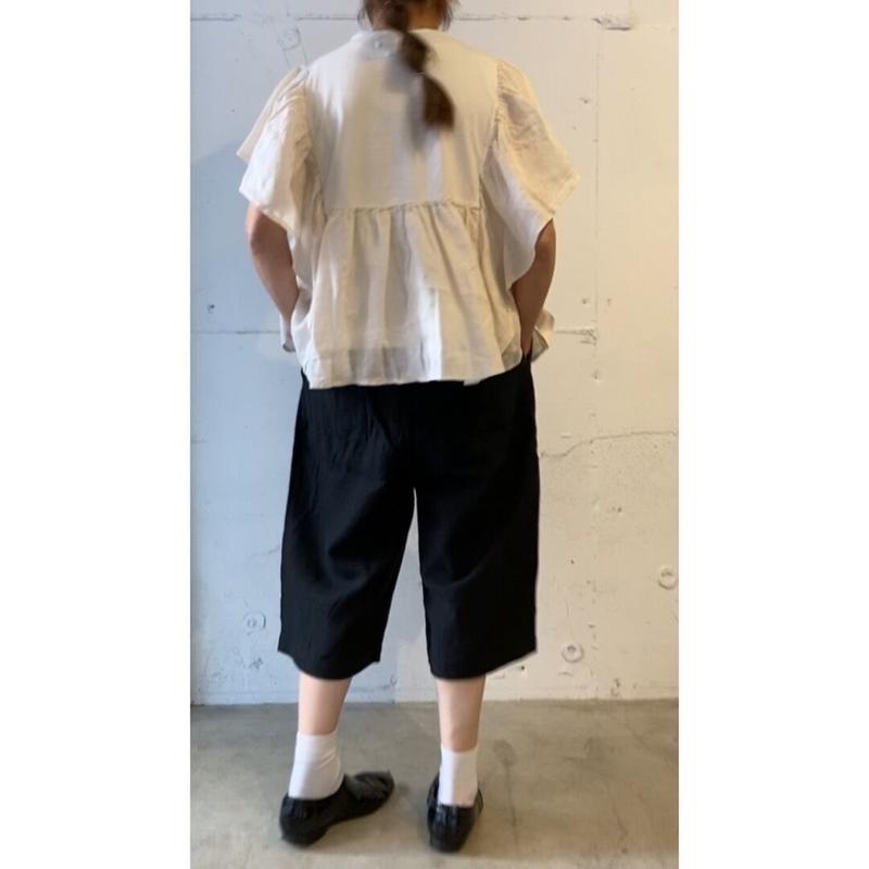 独特の上品 着用1度のみ Quilp クイルプ HUNT リネン ハーフパンツ