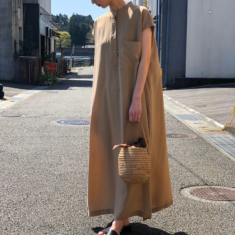 Sacra サクラ Giza Supima Broad ノーカラーワンピー