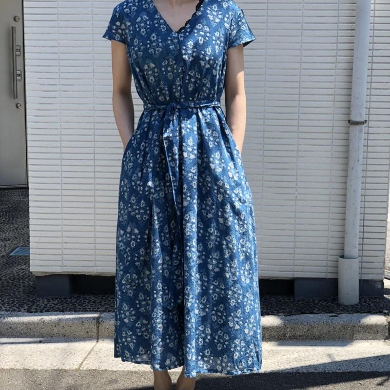 Tita ハンドプリントキャップスリーブワンピース Pivoine