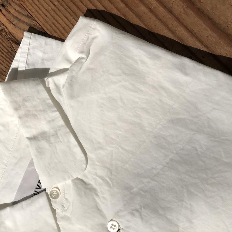 Ouvert ブロードライトウェザーラウンド襟シャツ Pivoine