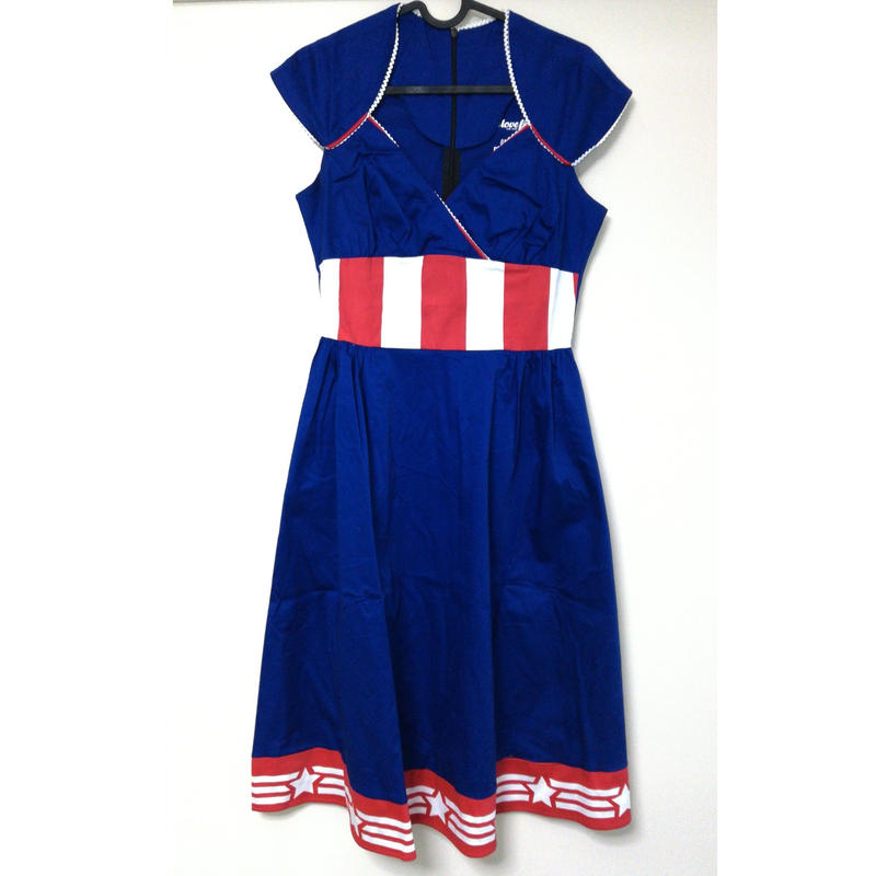 Usa直輸入 Marvel キャプテンアメリカ ライン レトロ ミディ ワンピース Sサイズ